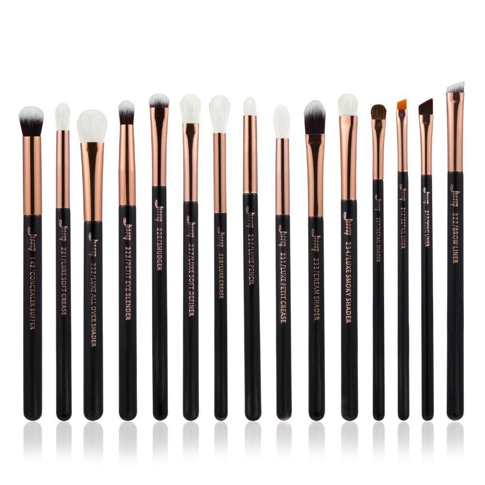 Makeup Brushes Model N